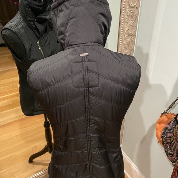 Prana Vest size Medium - Picture 4 of 10